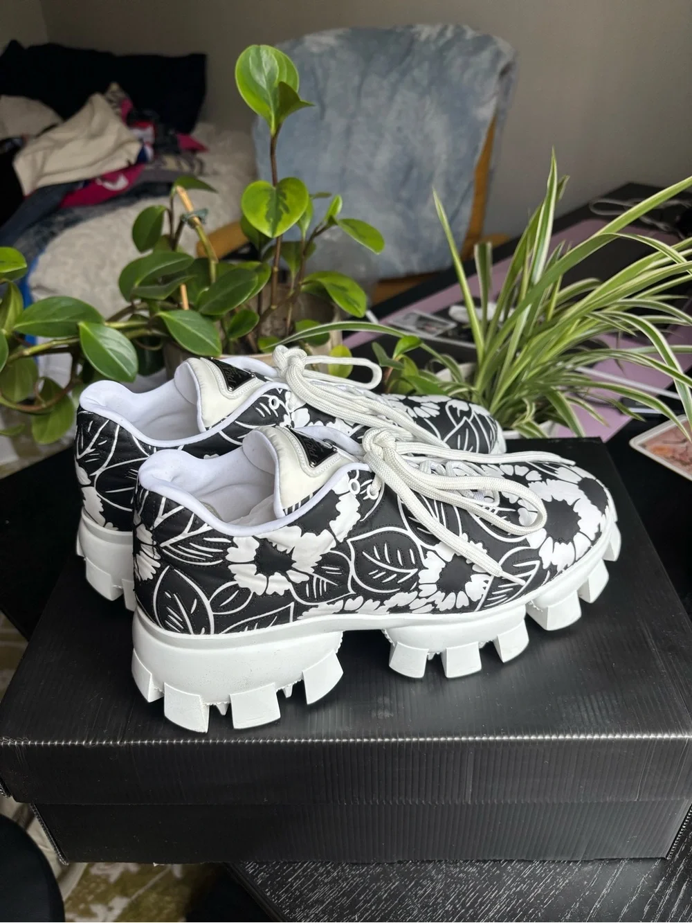 Authentic Prada NY Piuma ST. Fiori Floral Sneakers – Size EU 40